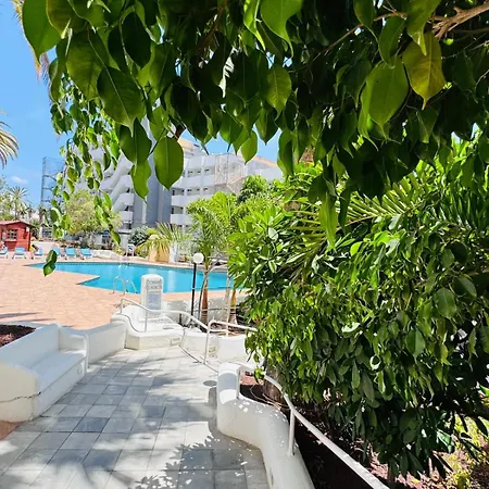 Lovely Estudio Americas, Sea View Apartment *