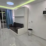 Lovely Estudio Americas, Sea View Apartment *